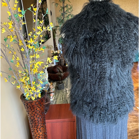 SOLDNew MICHAEL Michael KORS 100% Real Mongolian Shaggy Curly Lamb fur VEST .s S - Picture 10 of 13